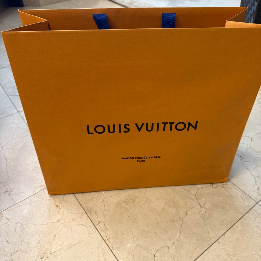 Louis Vuitton  Shopping Bag